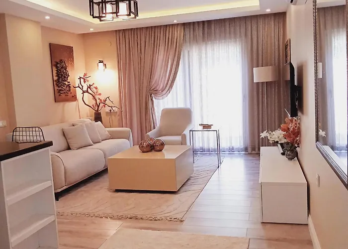 Apartment Metropolitan Art