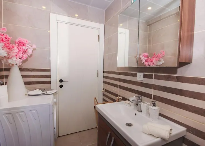 Metropolitan Art Apartment Altinkum (Antalya)