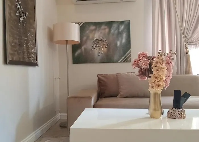 Metropolitan Art Apartment Altinkum (Antalya)