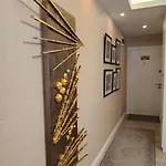 Metropolitan Art *