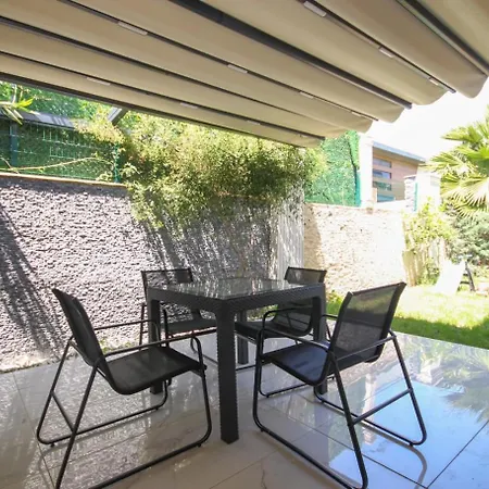 Metropolitan Art Appartement *