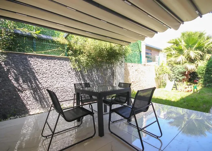 Metropolitan Art 아파트 *