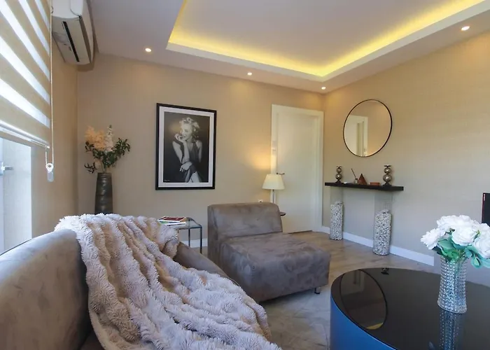 아파트 Metropolitan Art